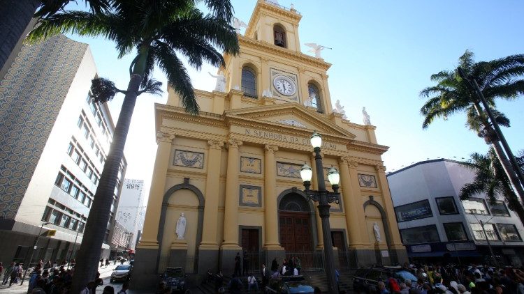 Tragédia na Catedral de Campinas: Notas da CNBB, da Arquidiocese e do Bispo de Petrópolis